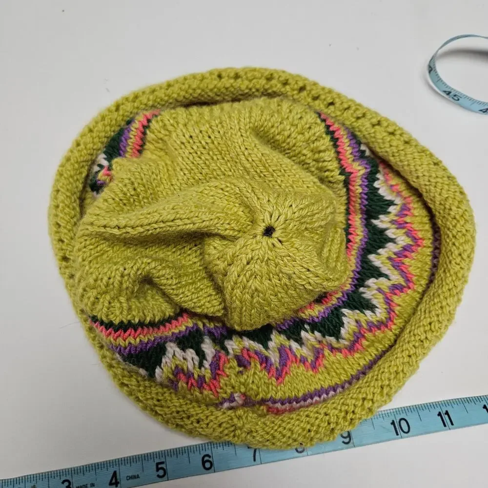 Handmade‎ Knit Nordic Beanie Winter Hat Lime Green Zig Zag